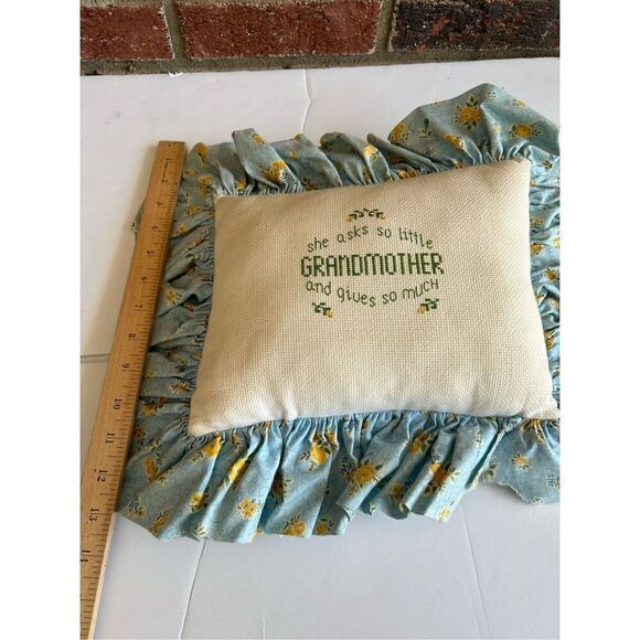 Grandmother cross stitch pillow blue yellow 14"x13" - Picture 4 of 6
